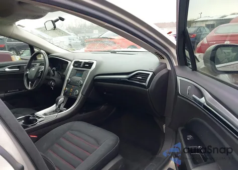 2015 Ford Fusion Se z USA, uszkodzony, nr VIN 3FA6P0T98FR309228